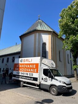 Sťahovanie Bratislava, skladovanie +hydraulická plošina +ENG