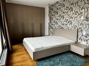 NA PRENÁJOM : Jedinečný, rozlohou veľký 2 izbový byt