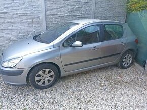 Peugeot 307 2.0 HDi 66kW Hatchback (nafta)