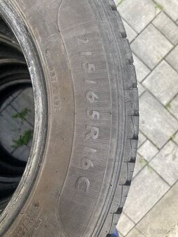 215/65R16C Dunlop