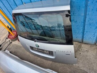 Skoda Roomster dvere zadné kompletné
