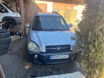 Hyundai tucson 2.0 CRDi - 1