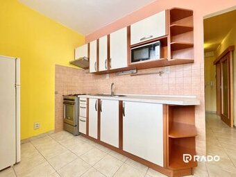 RADO | Na predaj priestranný 1 izbový byt, Halalovka, Trenčí