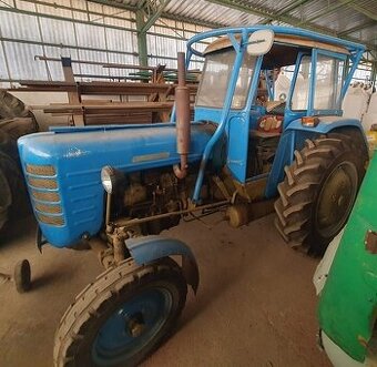 Traktor Zetor 3011