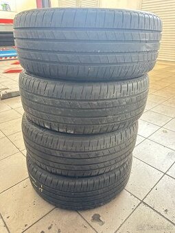 Bridgetsone turanza t005 225/45 r19 92w