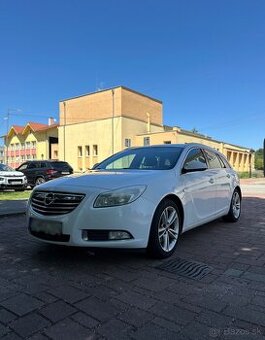 Opel Insignia ST 2.0 CDTI 118kW