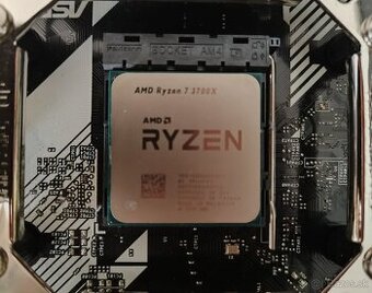 AMD Ryzen 7 3700X