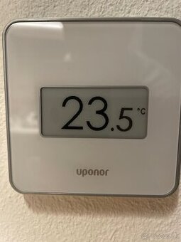 Uponor termostat