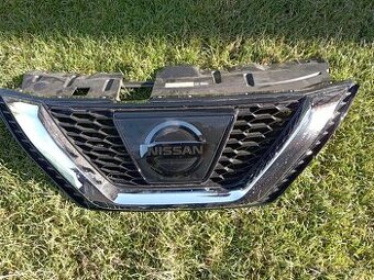 predam maska grill na Nissan Qashqai 62310HV00
