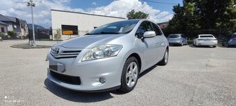 Toyota Auris 2.0 I D-4D 125 Sol