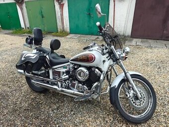 Yamaha XVS 650 Drag Star Custom