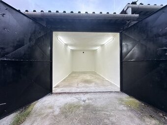 Garáž – Belanská ulica, po rekonštrukcii, nová elektrina