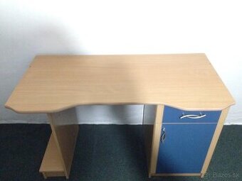 Detský písací stôl