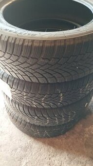 Sada zimnych pneumatik 185/60R15 BRIDGESTONE