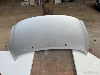 Peugeot 207 predna kapota