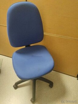 Kancelárska stolička