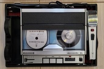 Predám historický kufríkový diktafón GRUNDIG - stenorette SL