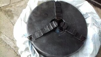 Predám univerzálne sklučovadlo TOS 250/3