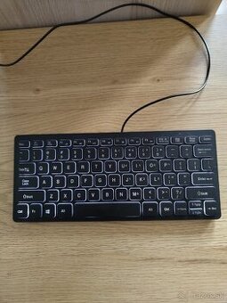 USB klávesnica