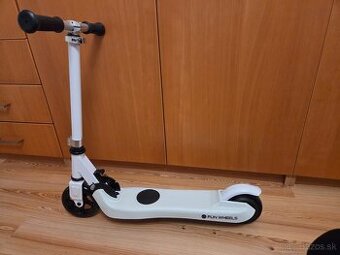 Detská elektrická kolobežka