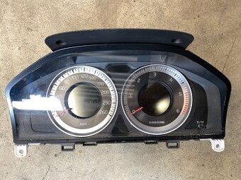 Rozpredam volvo XC60 I 2,4 d4 2008-2016