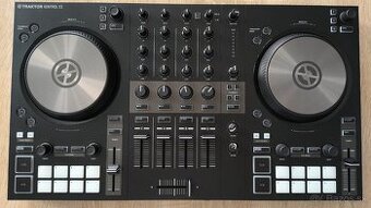 Native Instruments Traktor Kontrol S3 DJ kontrolér