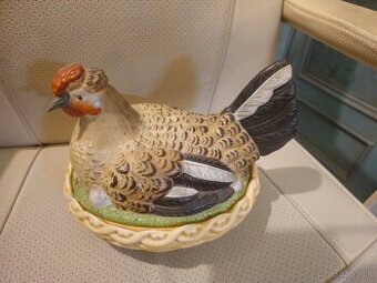 Porcelánová bonboniéra