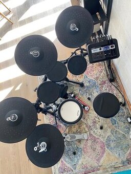 Predám elektronické bicie Yamaha