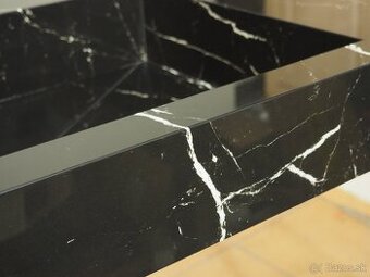 Mramorové dizajnové umývadlo vyrobené z dlažby