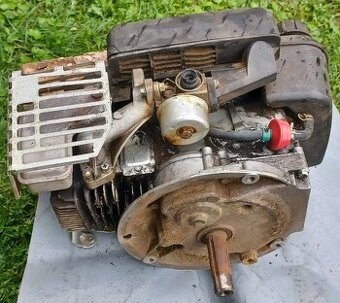 Ponúkam tento komplet motor na kosačku
