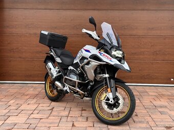 BMW R1250 GS RALLYE 100KW 4/2022 KÚPENÁ V SR ODPOČET DPH