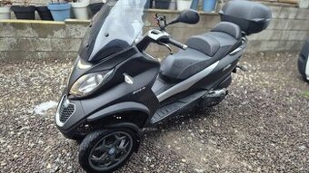 Piaggio mp3 500