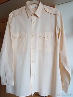 Béžová košeľa