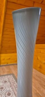 Vysoká dizajnová sklenená váza