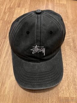 Stüssy šiltovka