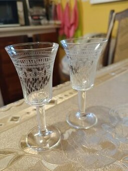 Starožitné poháriky