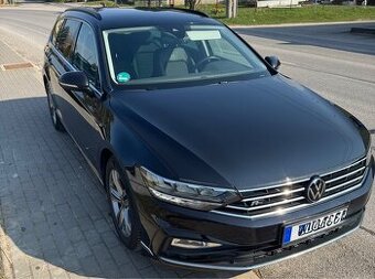Volkswagen Passat Variant R-Line 2.0TDI 110KW DSG 2022