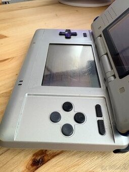 Nintendo DS- Japan Version