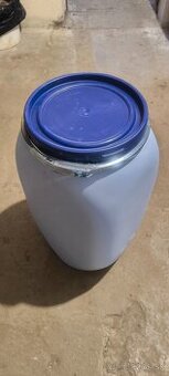 Plastové sudy 70l