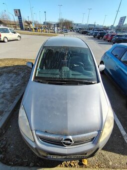7 miestne auto
