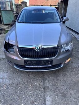 Škoda Superb 2.0 TDI DSG