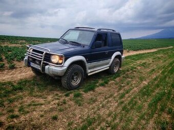 Mitsubishi Pajero 2.
