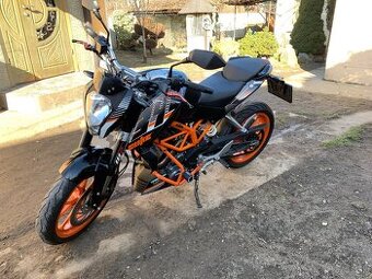KTM Duke 390