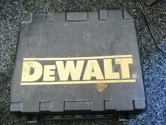 NA ND vŕtačka Dewalt - 1