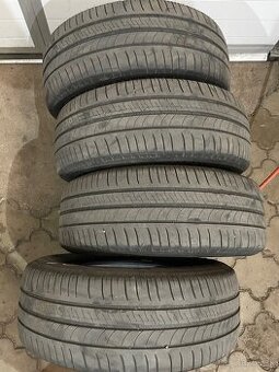 215/60 r16