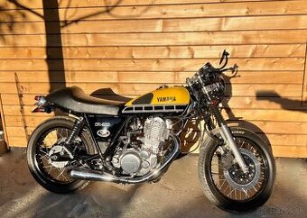 Yamaha SR400