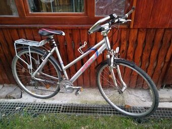 dámsky trekovy bicykel KTM,Odpružený,28"kolesá,19"rám - 1