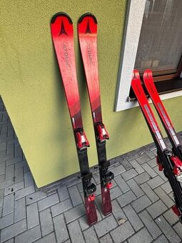 lyže, lyžiarky ATOMIC