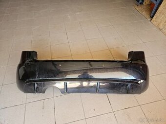 Predám ORIGINÁL zadný nárazník Škoda Fabia 2 RS FL Hatchback