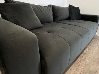 Pohovka. Gauč. Rozkladaca